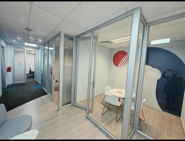 BUSINESS PROPERTY TO RENT IN MENLYN